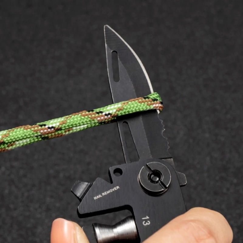 Multifunctional EDC Tool Card  - Multitool Credit Card incelemesi ve fiyatı